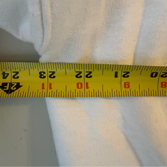 Women’s Dolly Parton Graphic Sweatshirt, Size XL - Picture 3 of 4